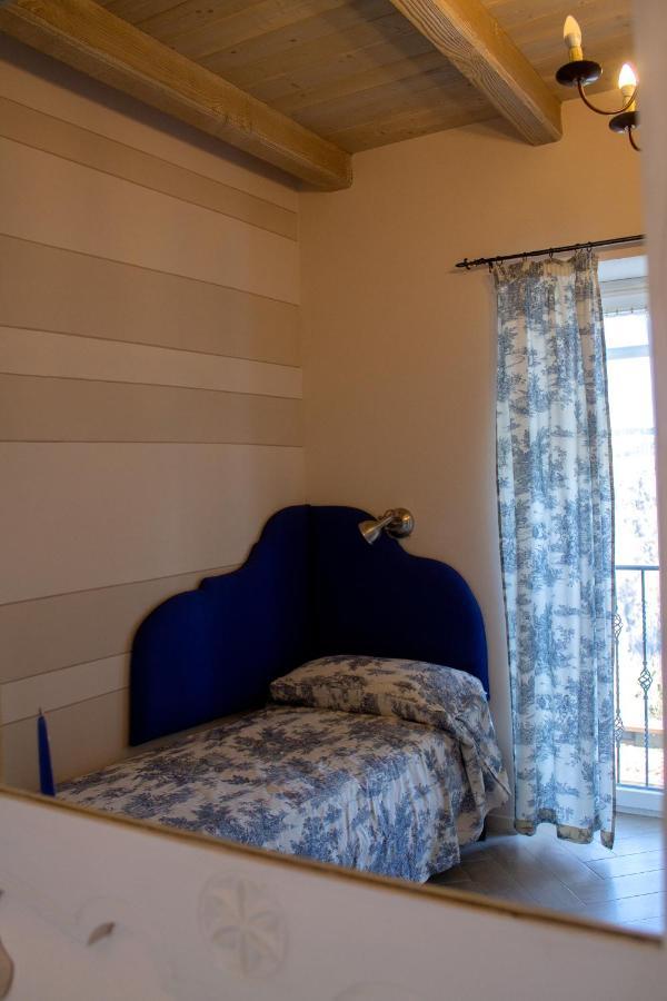Casa Taro Bed & Breakfast Marsaglia  Eksteriør bilde